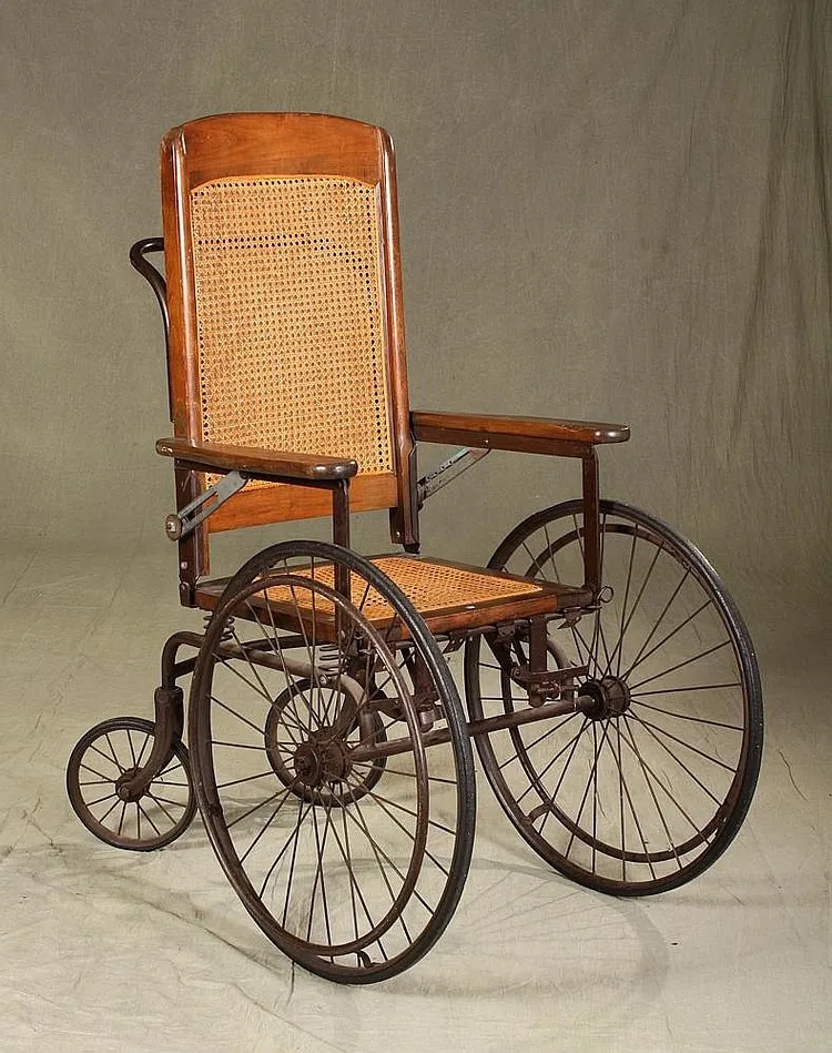 1500-century wheelchair